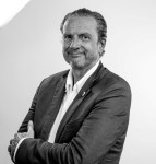 Tom Röhricht